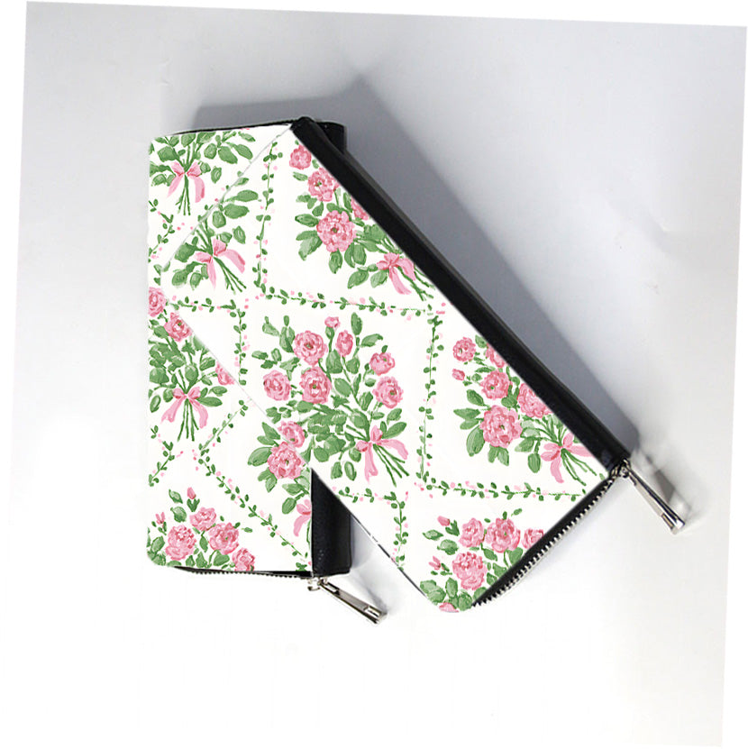 DamaskFloralBouquetSeamless Zip Wallet