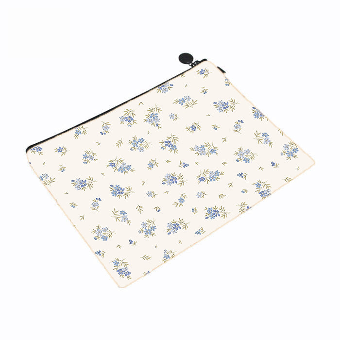 Vintage Ivory Floral Makeup Bag